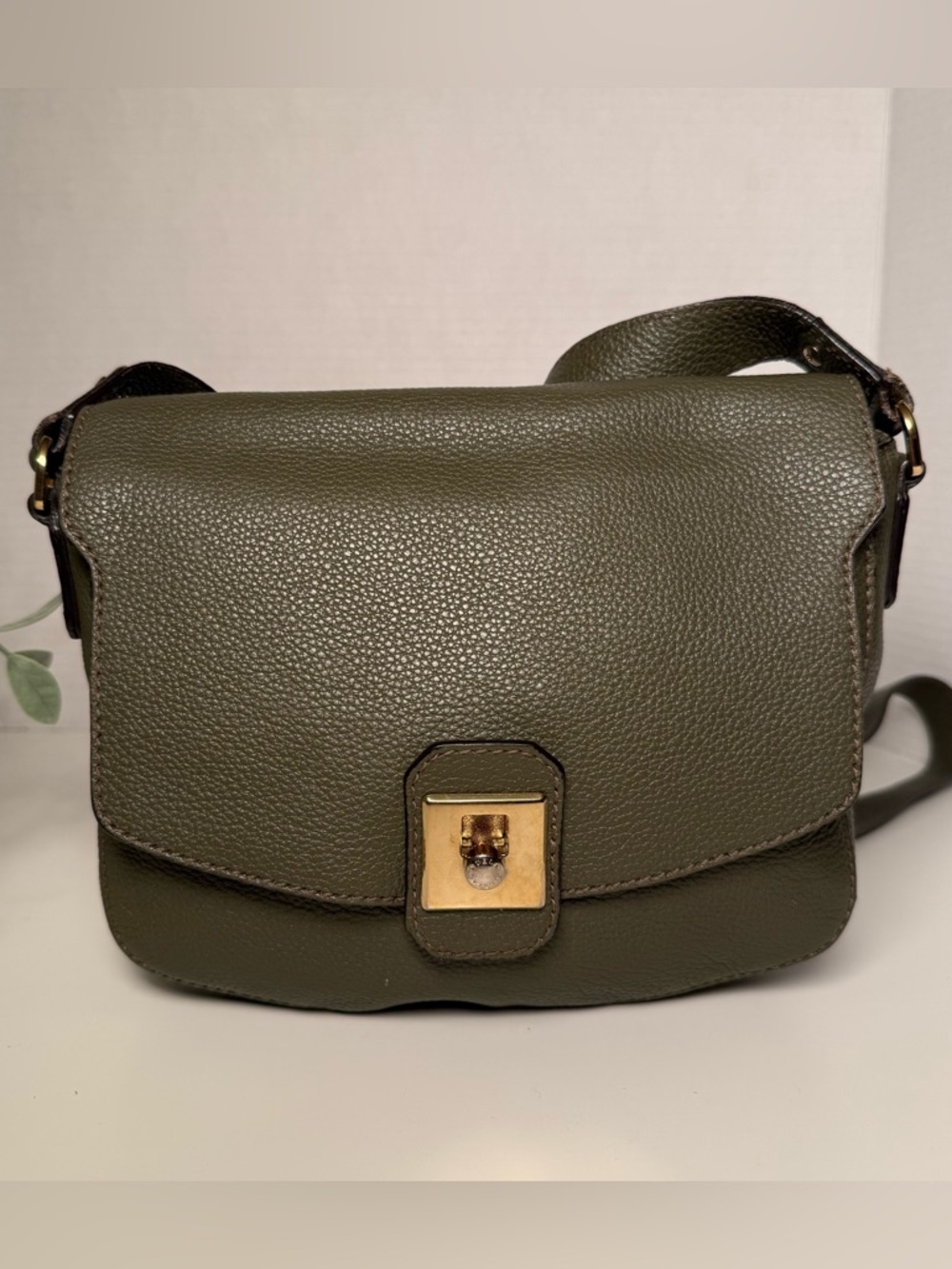 Furla Olive Green Pebbled Leather Crossbody Messenger Bag Gold Hardware Feminine